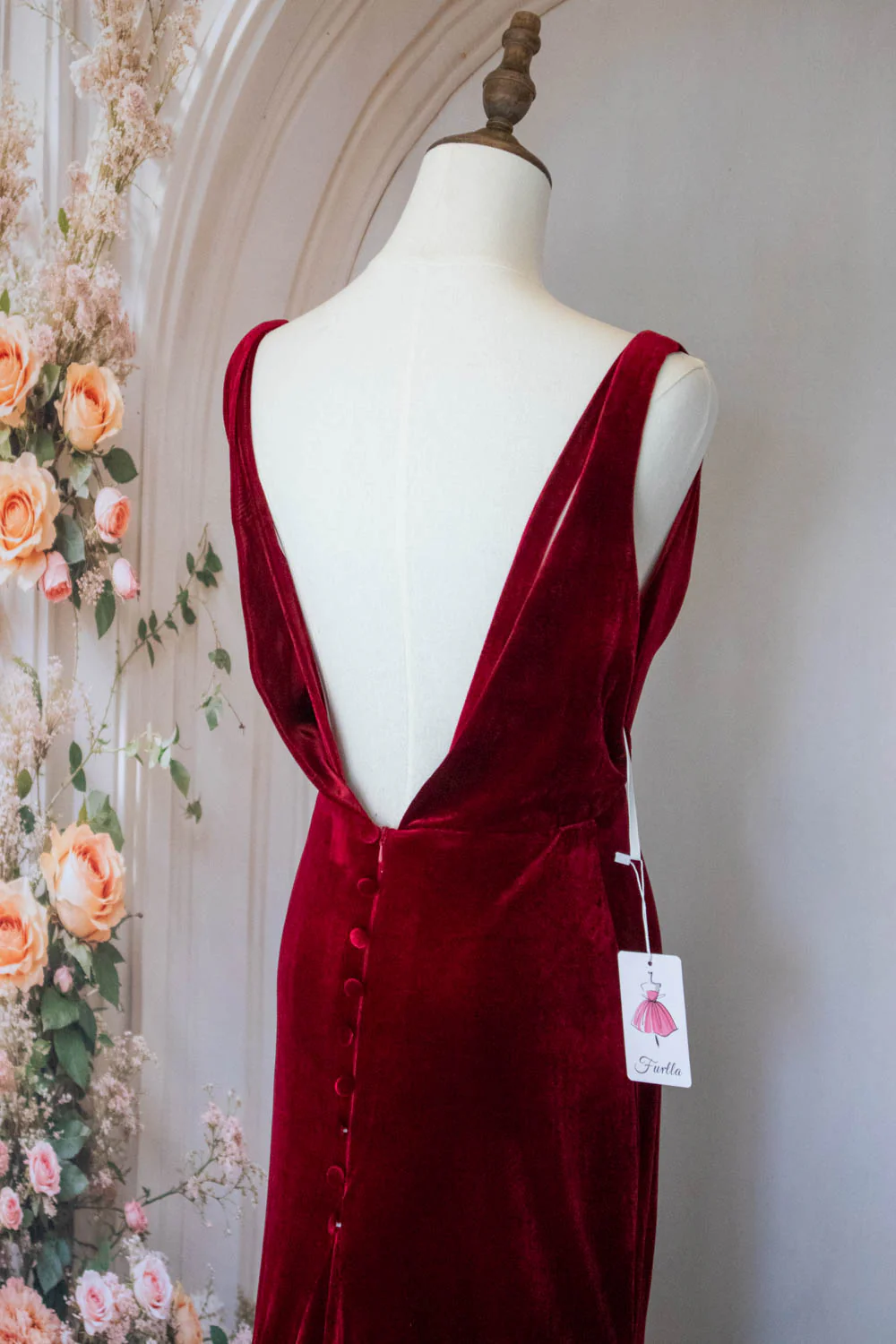 Charming Mermaid V Neck Burgundy Velvet Long Party Dress with Open Back - Image 6