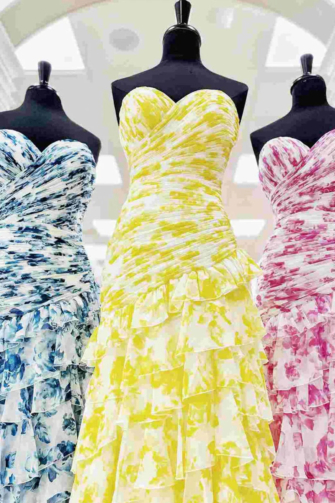 Chic Mermaid Sweetheart Pink Floral Printed Long Prom Dress with Ruffles - Image 6