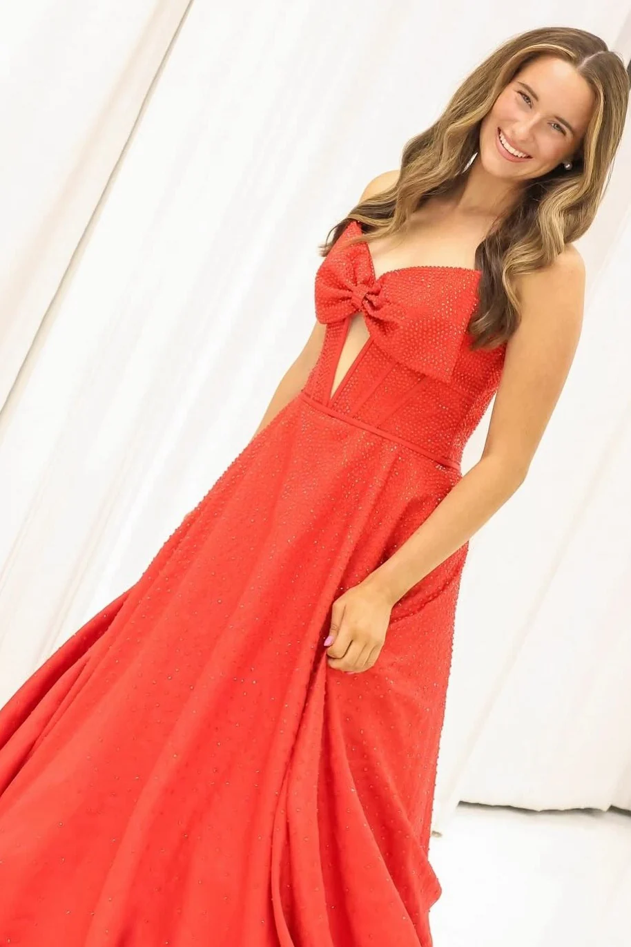 Classic A Line Sweetheart Red Corset Prom Dress with Keyhole Beading - Image 2