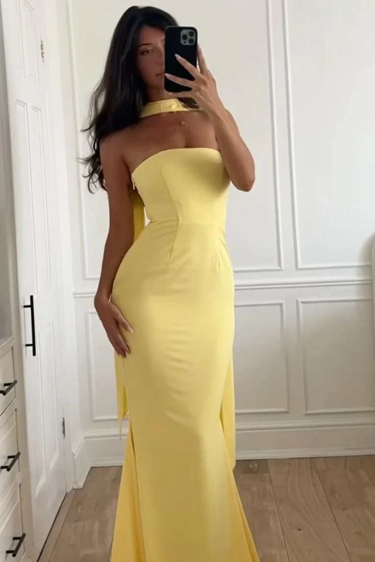 Classic Mermaid Strapless Yellow Long Prom Dress with Scarf - Image 2