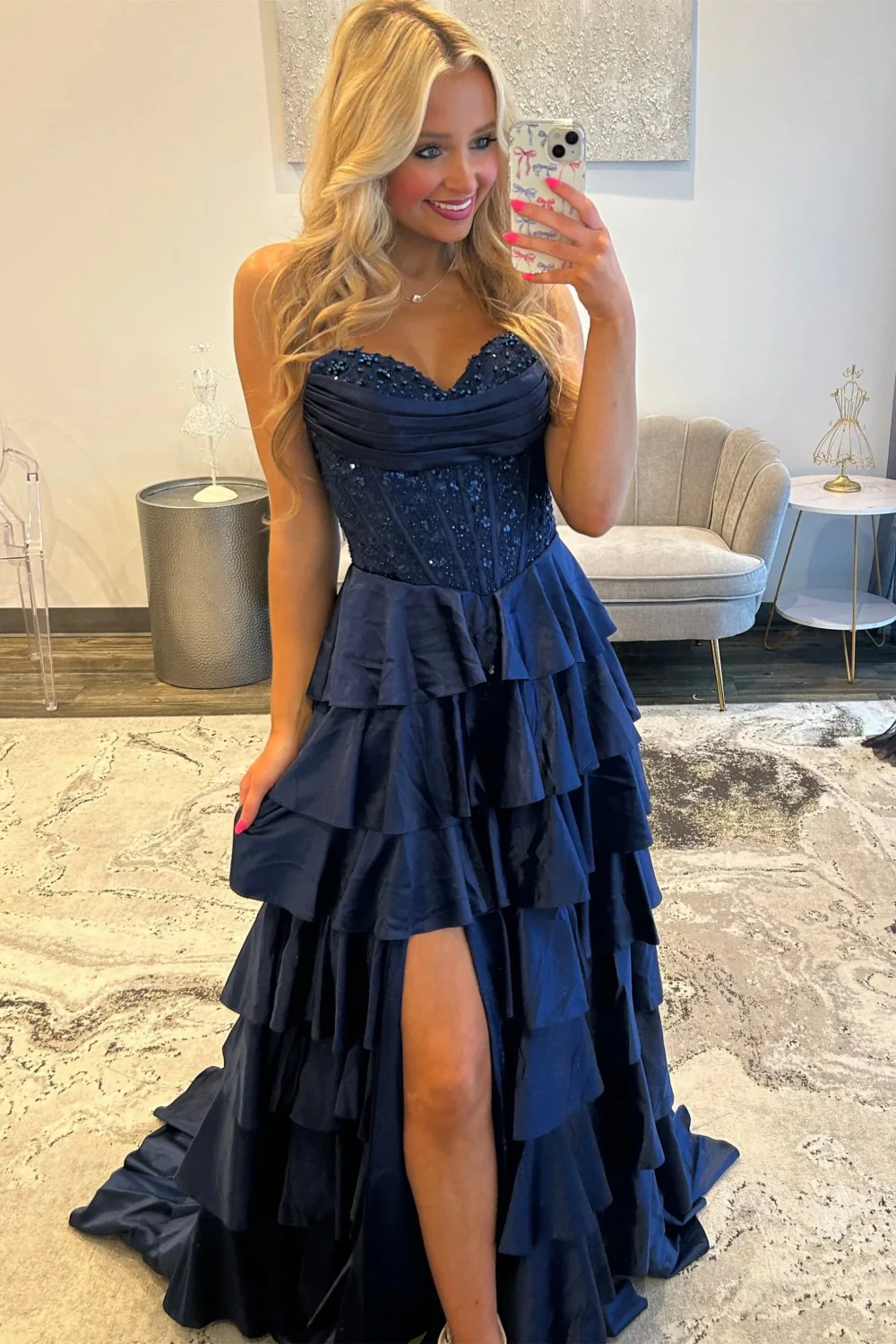 Classic Navy Blue A-Line Sweetheart Corset Prom Dress With Tiered Skirt - Image 4