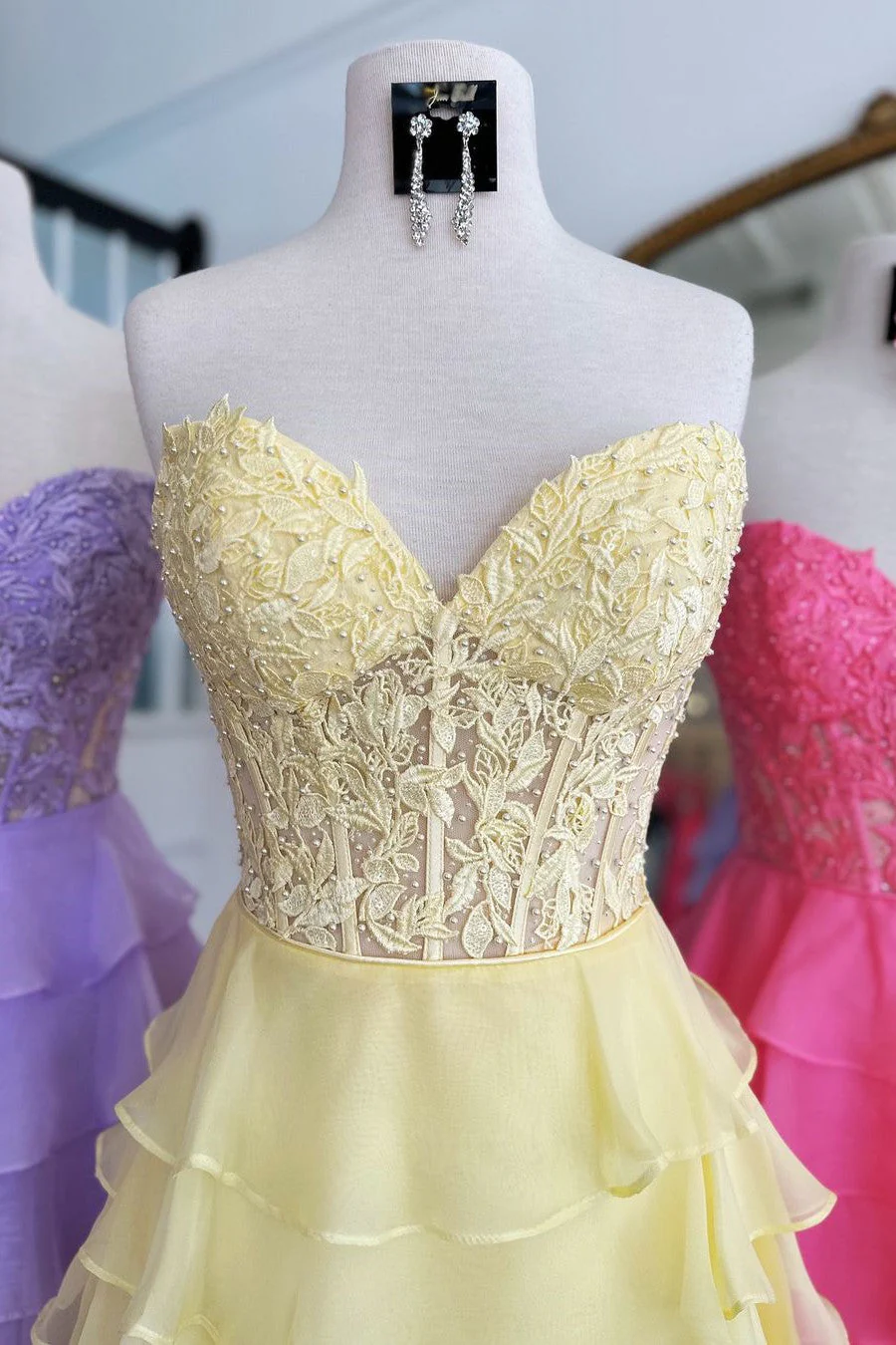 Cute Lilac A-Line Silhouette with Sweetheart Neck and Tiered Lace Top Homecoming Dress - Image 8