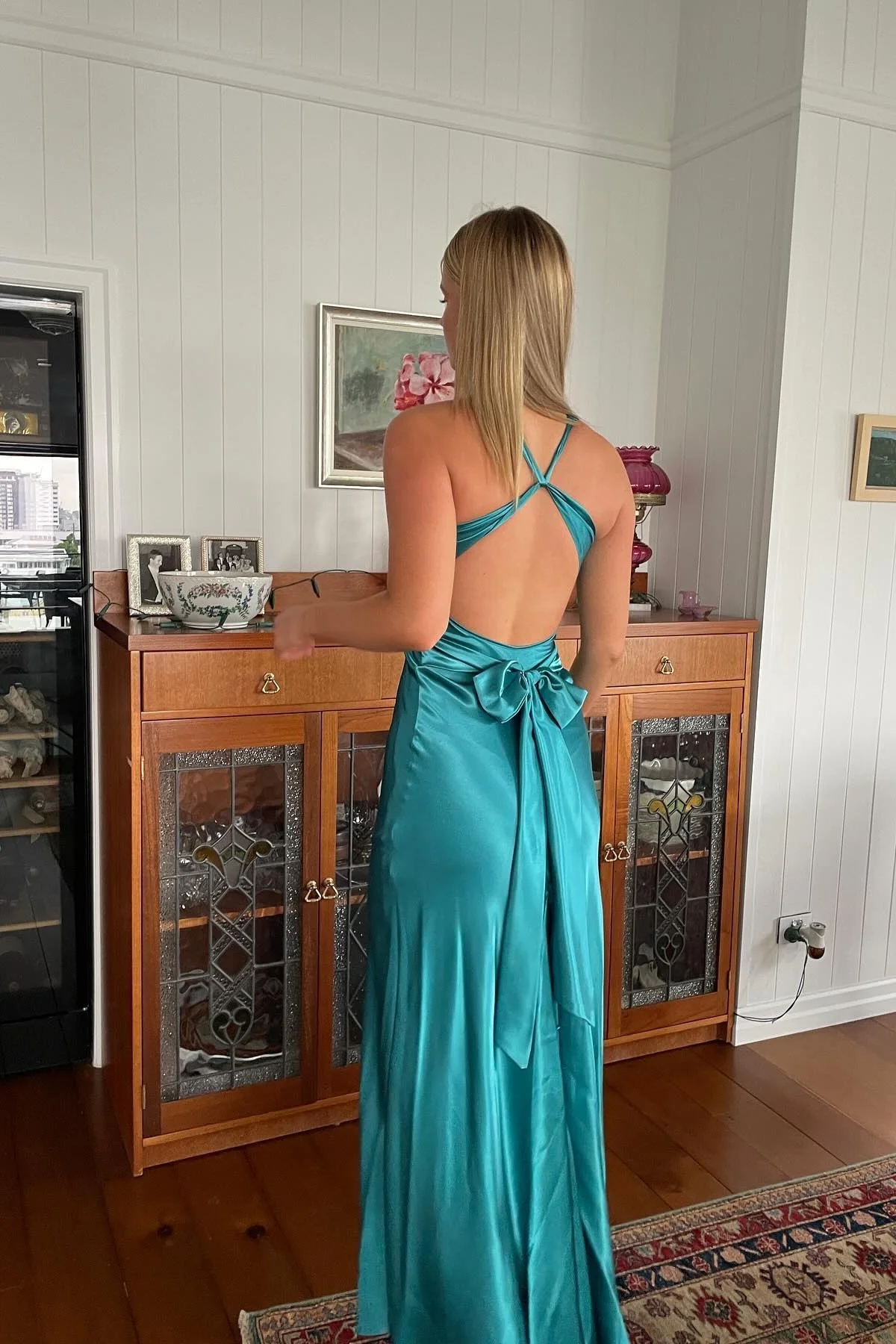 Stylish Sheath V Neck Green Long Party Dress with Open Back Bowknot - Image 5