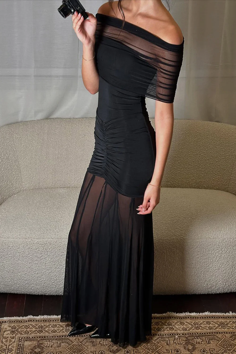 Fashionable Mermaid Off the Shoulder Black Long Party Dress with Ruffles - Image 5