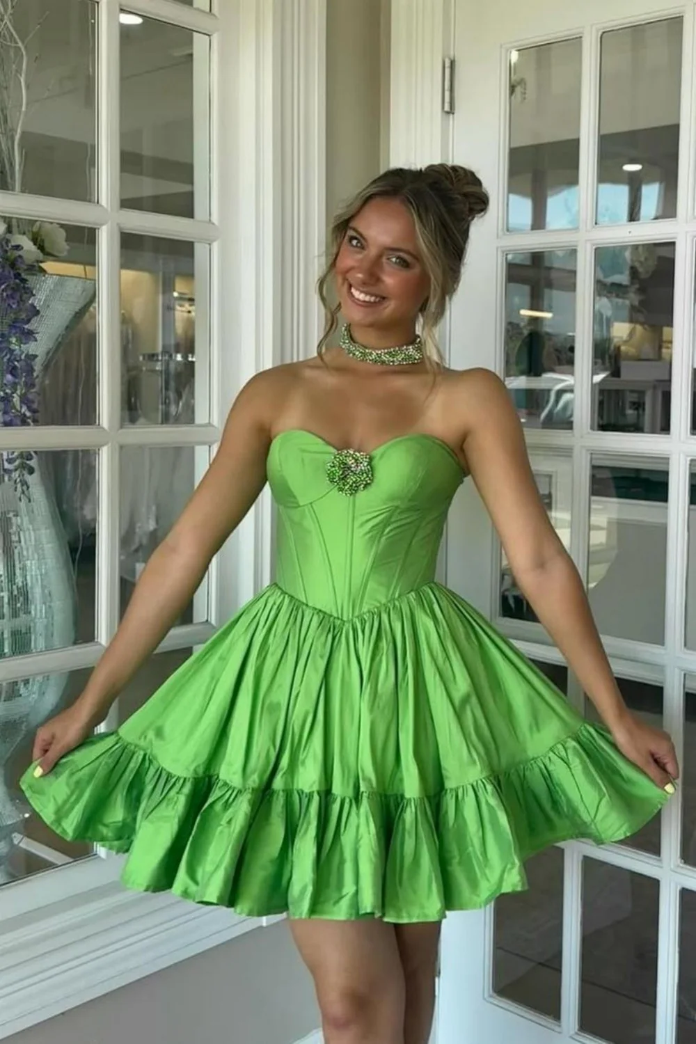 Green A-Line Strapless Corset Homecoming Dress with Beaded Brooch - Image 3