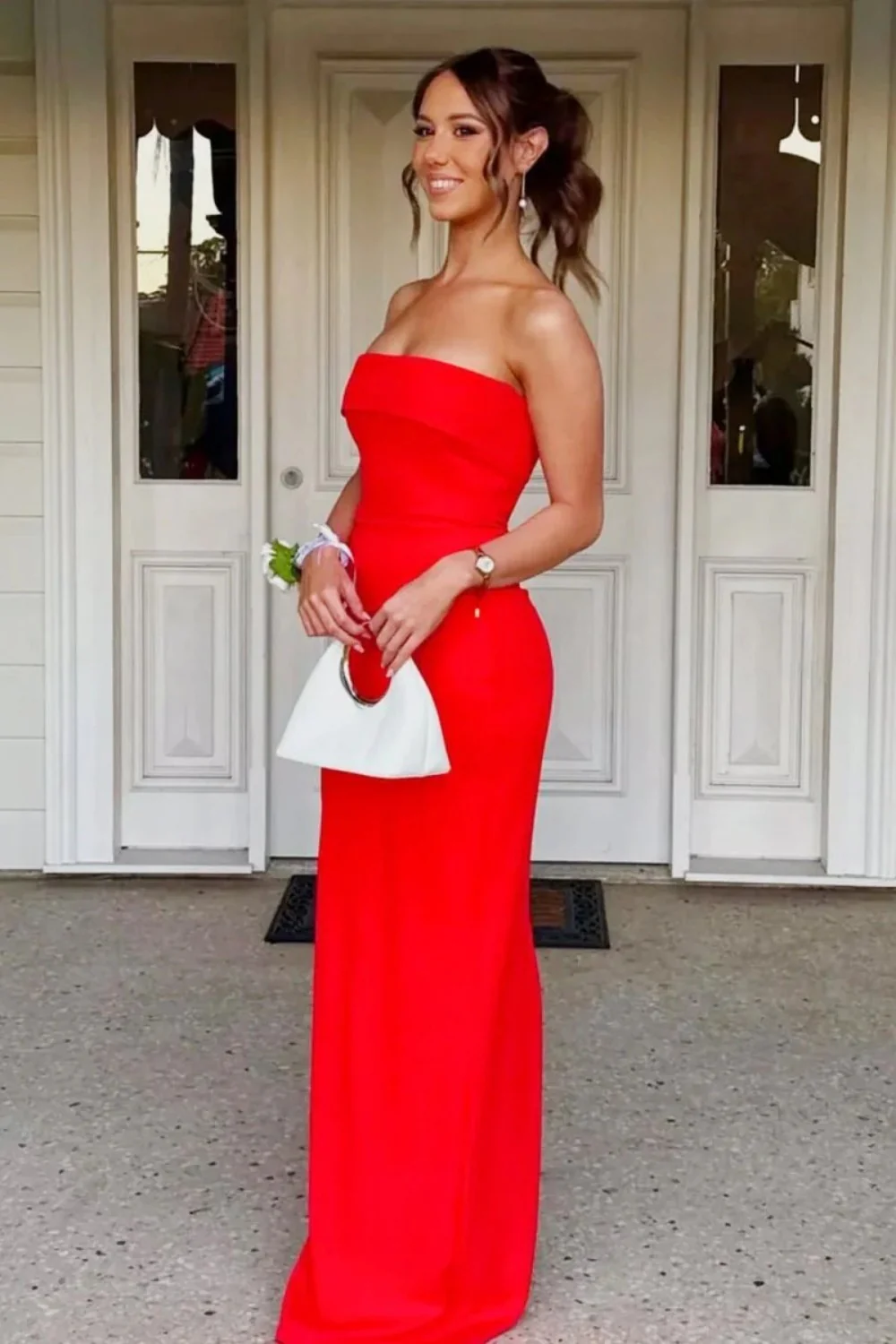 Hot Mermaid Strapless Red Long Prom Dress with Ruched Slit - Image 2