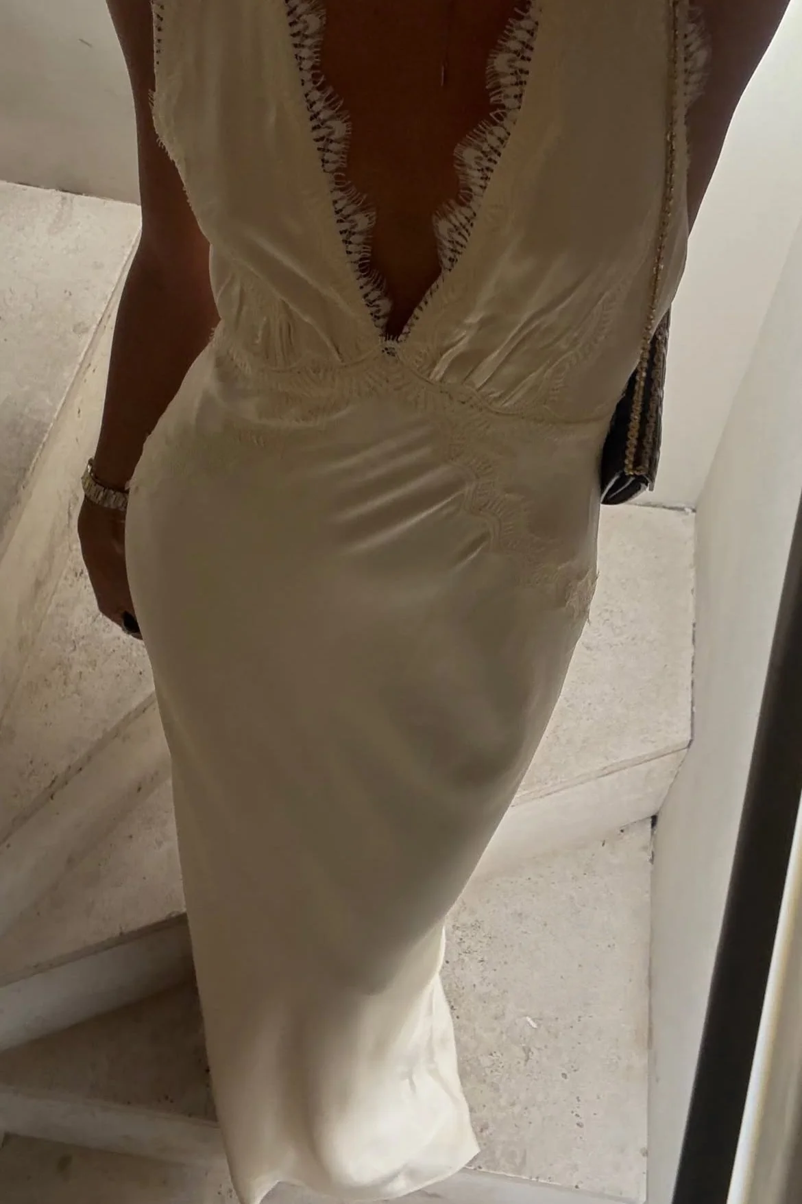 Hot Mermaid Deep V Neck Ivory Long Party Dress with Lace - Image 3