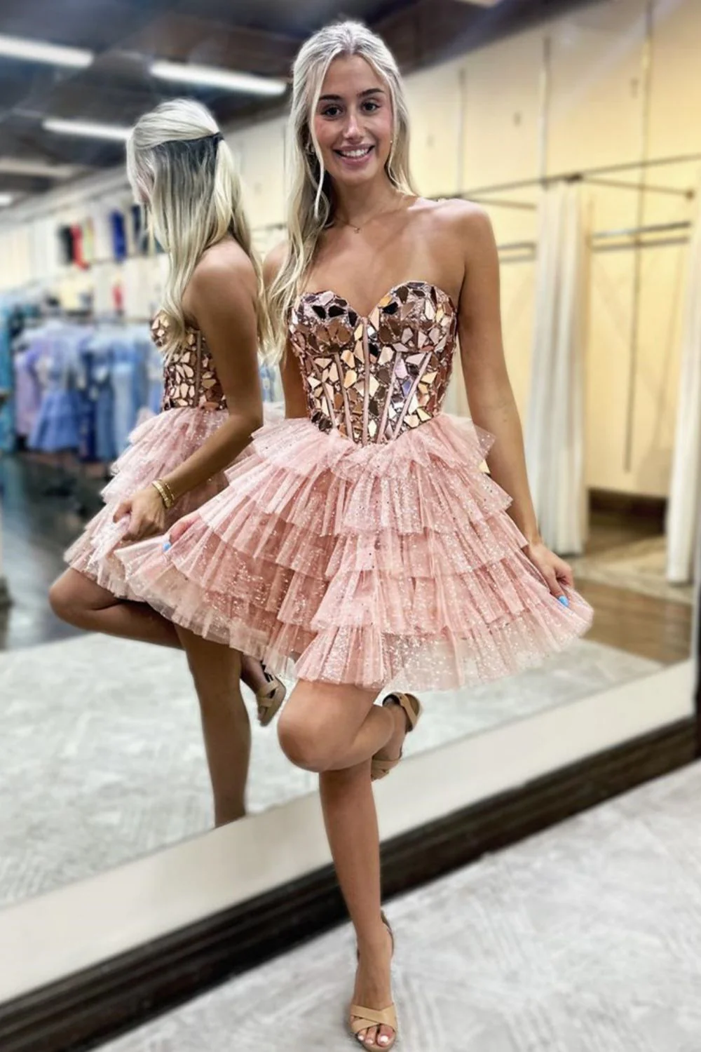 Lovely A Line Sweetheart Tulle Homecoming Dress with Short Tiered Skirt and Mirror Trim - Image 4