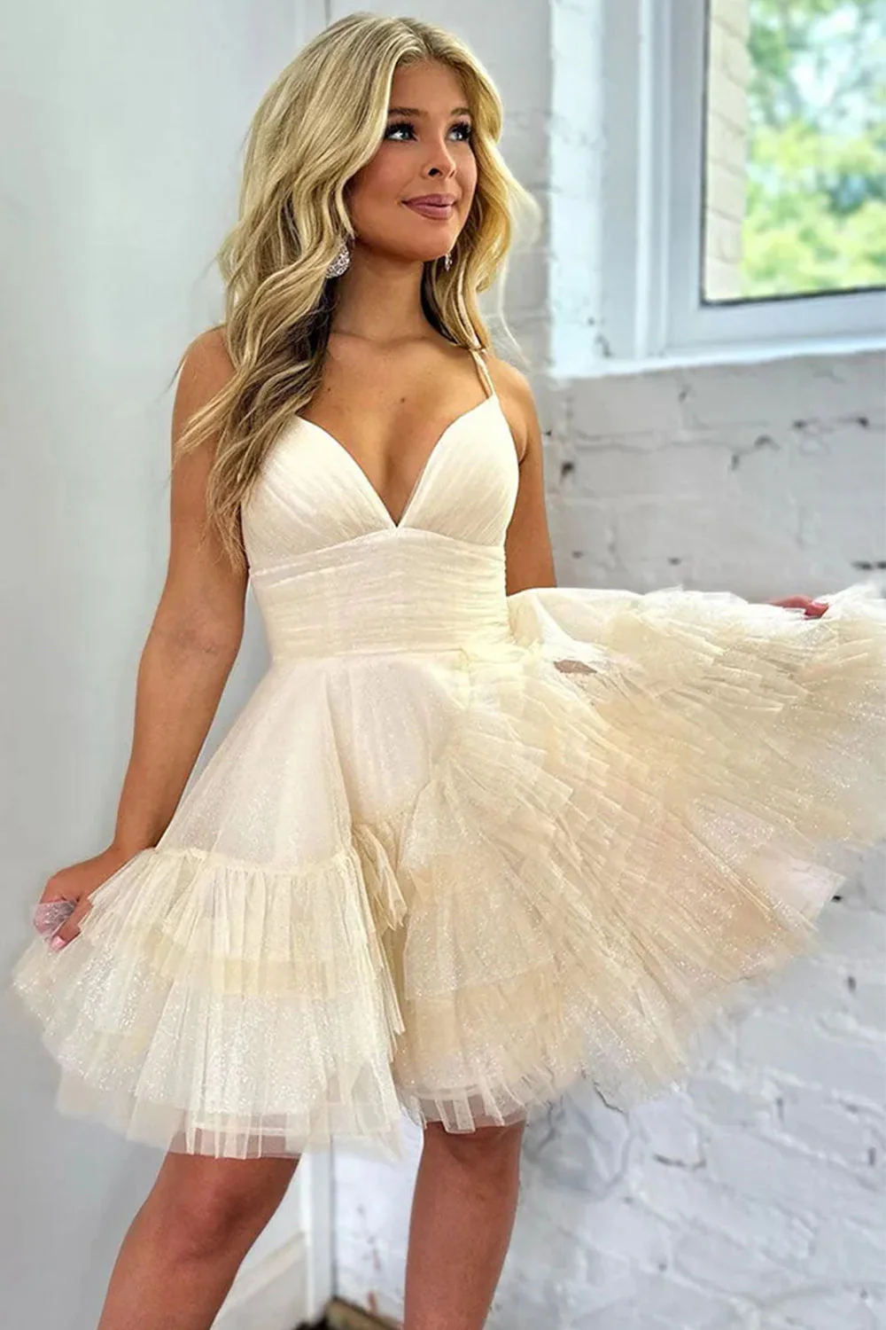 Lovely A-Line Tulle Design with Spaghetti Straps and Soft Ruffles Homecoming Dress - Image 4