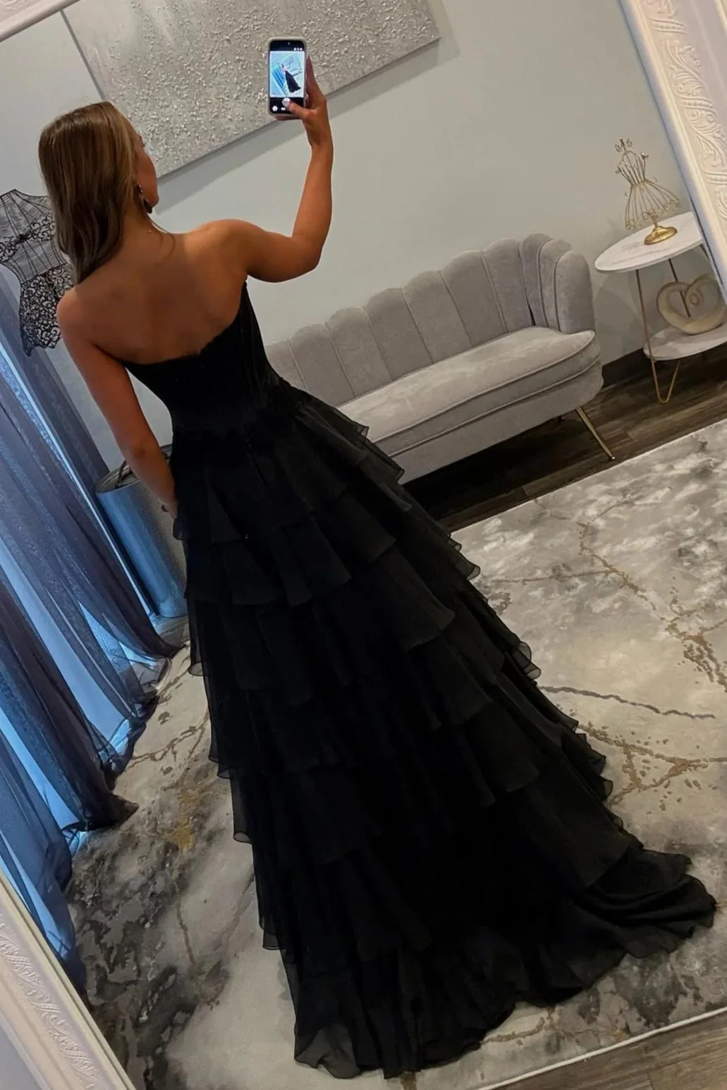 Lovely Sweetheart A-Line Corset Ruffle Prom Dress with High Slit and Appliques - Image 13