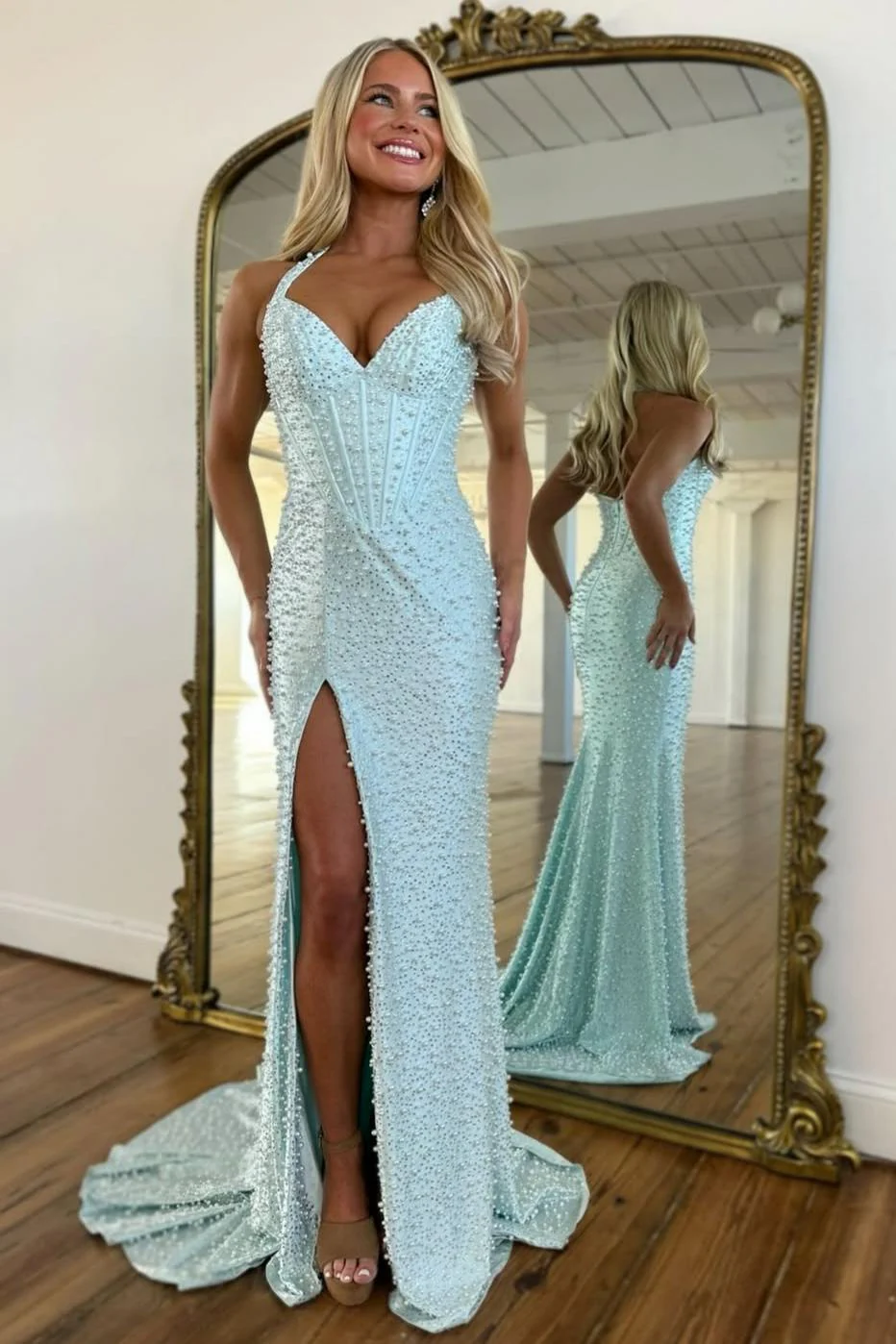 Luxury Pink Pearl Beaded Halter Mermaid Prom Dress with Corset and Slit - Image 9