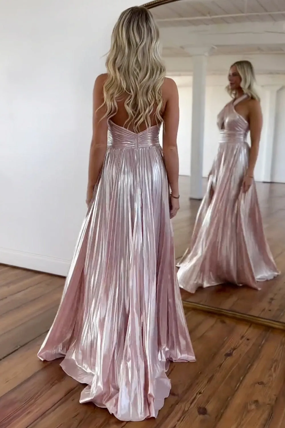 Metallic Halter Pleated A-Line Prom Dress with Keyhole Bodice and Thigh Slit - Image 5