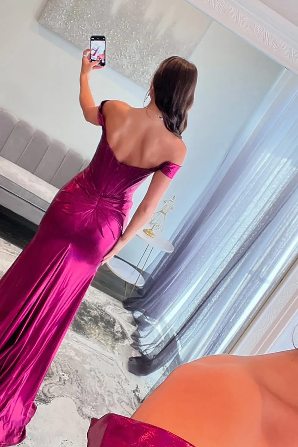 Mulberry Off-the-Shoulder Metallic Long Mermaid Prom Dress with Leg Slit - Image 4