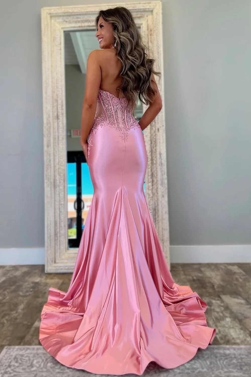 Pink Mermaid Prom Dress with Deep V-Neck Backless Long Satin and Appliques - Image 2