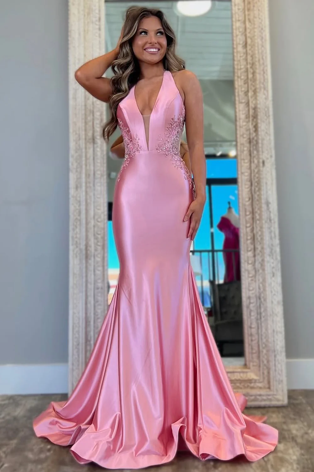 Pink Mermaid Prom Dress with Deep V-Neck Backless Long Satin and Appliques - Image 3