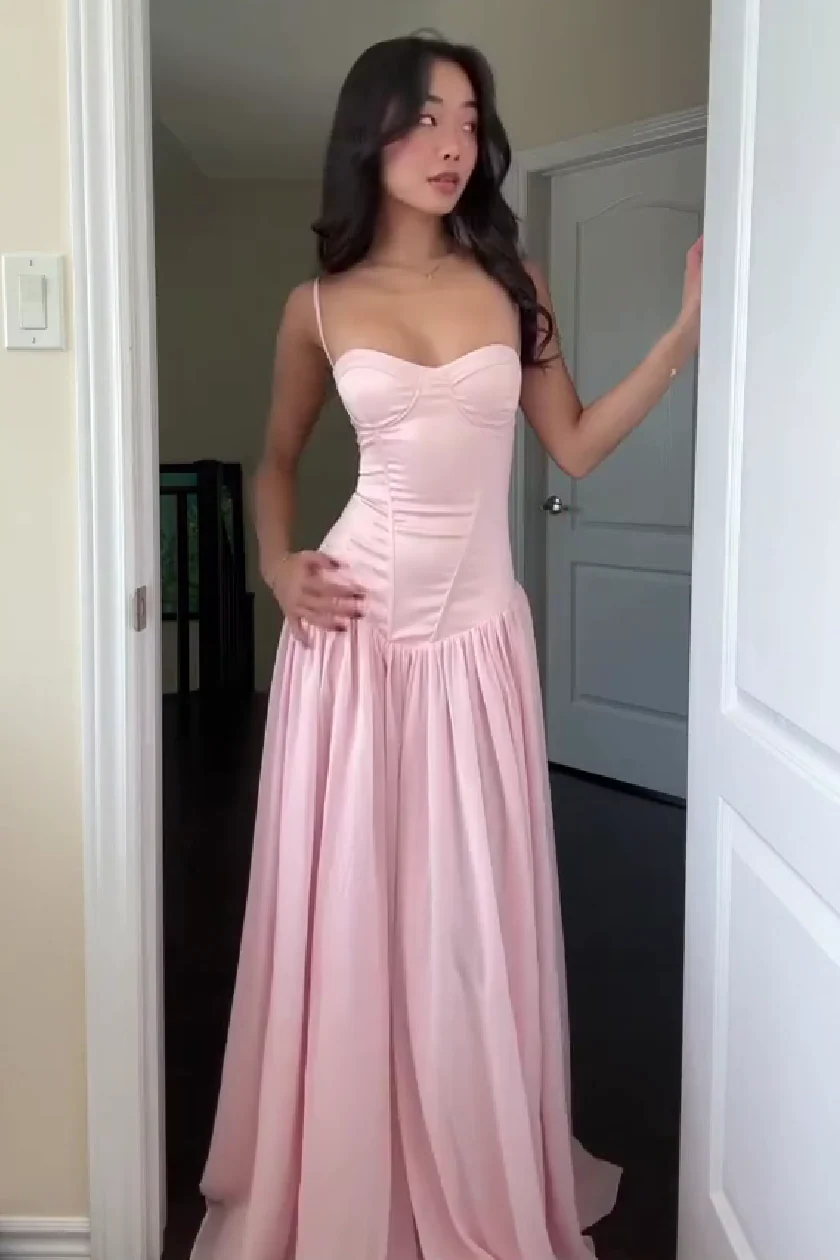 Pretty A Line Spaghetti Straps Pink Corset Prom Dress with Ruffles - Image 2