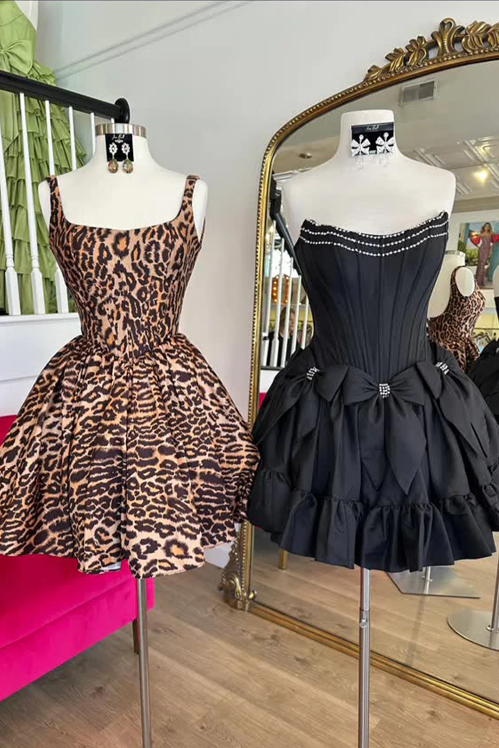 Pretty A-Line Strapless Short Satin Homecoming Dress with Bowknots - Image 11