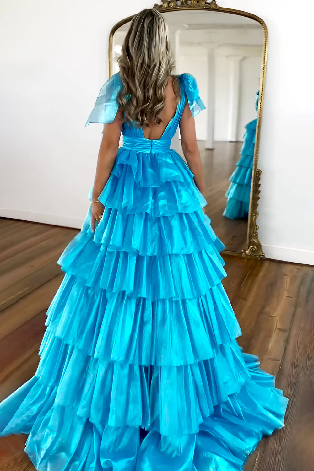 Princess A-Line Deep V-Neck Pink Long Tulle Prom Dress with Ruffles Slit - Image 8