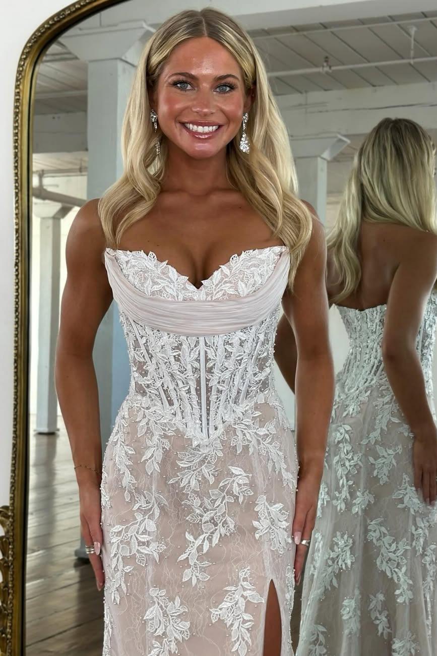 Romantic Floral Lace Mermaid Sweetheart Corset Prom Gown with High Slit - Image 4