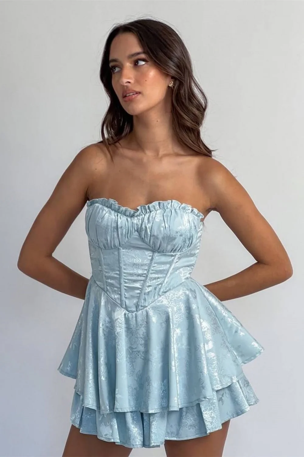 Romantic Strapless Ruffled Bust Jacquard Blue Homecoming Dress with Tiered Skirt - Image 2