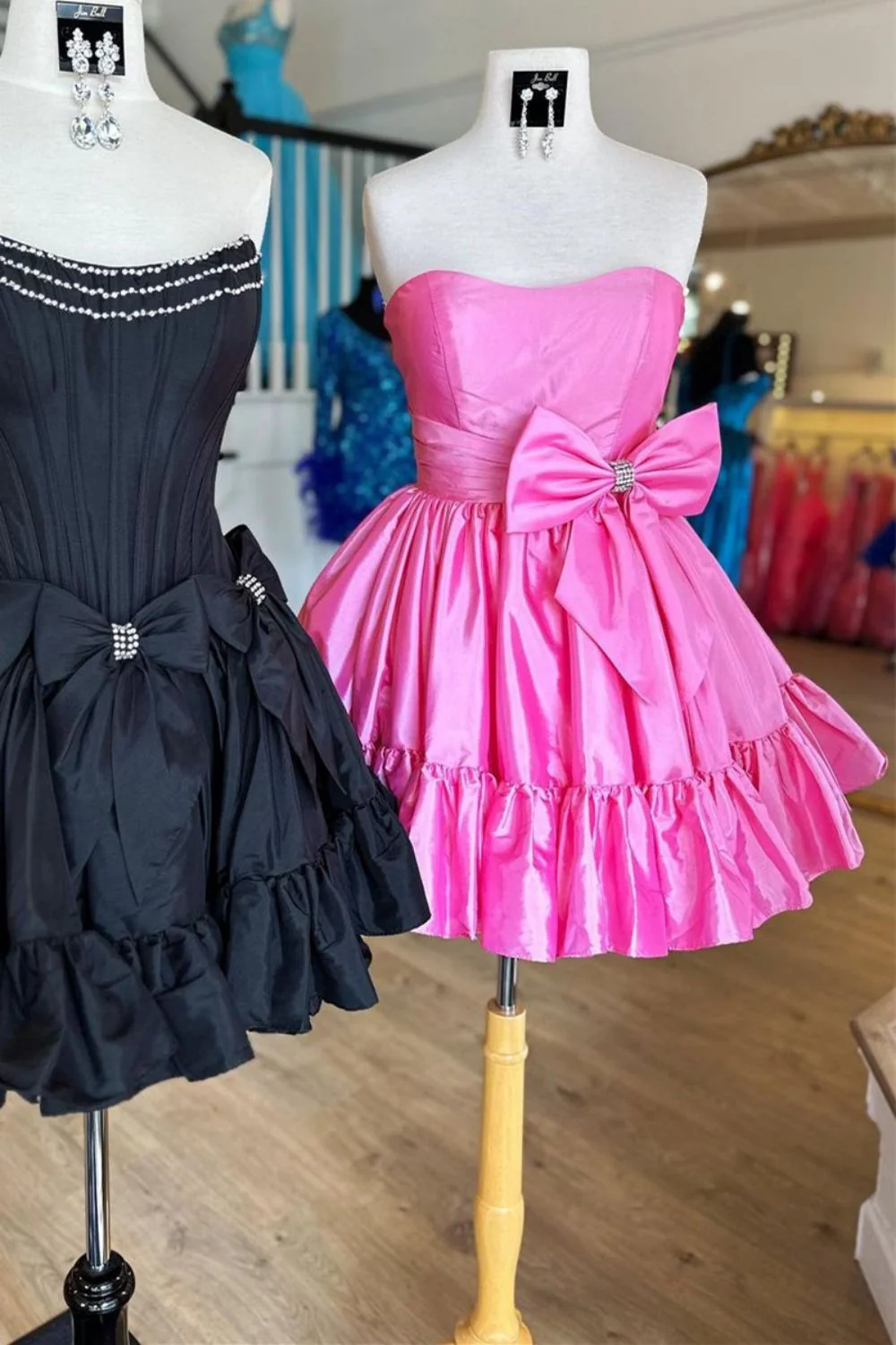 Simple Pink A-Line Strapless Homecoming Dress with Satin Fabric and Bowknot Detail - Image 2