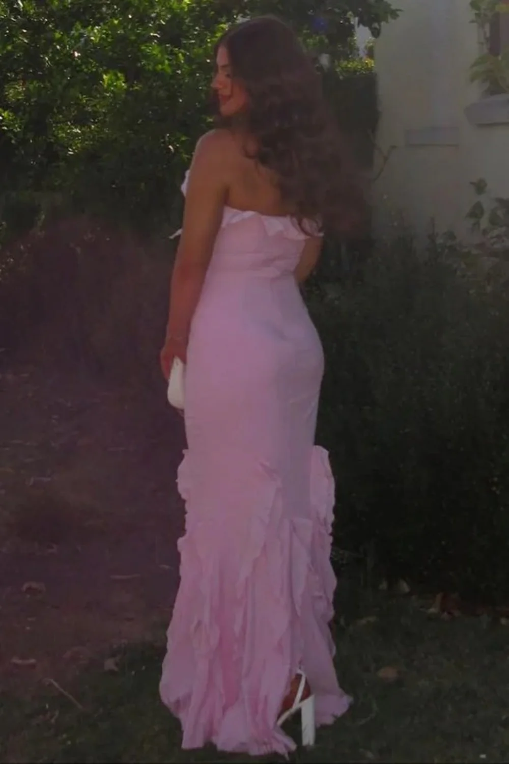 Soft Pink Ruffle Detail Halter Neck Backless Long Mermaid Prom Dress - Image 3