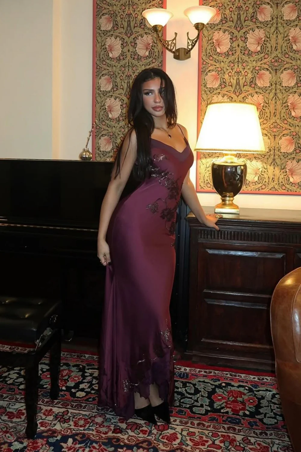 Sophisticated Burgundy Satin Prom Dress with Spaghetti Straps and Lace Detail - Image 3