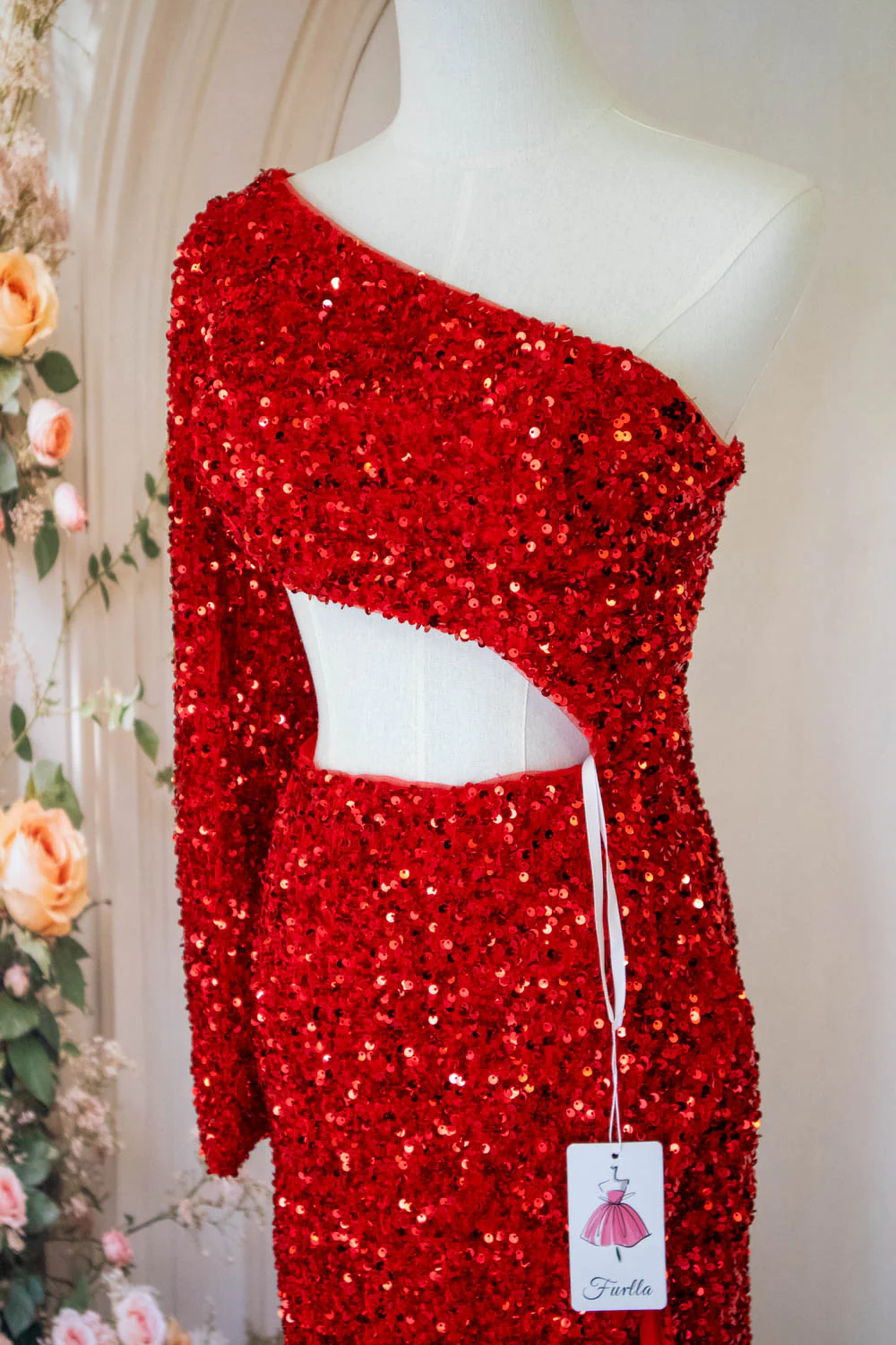 Stylish Mermaid One Shoulder Red Sequins Long Prom Dress with Keyhole - Image 8