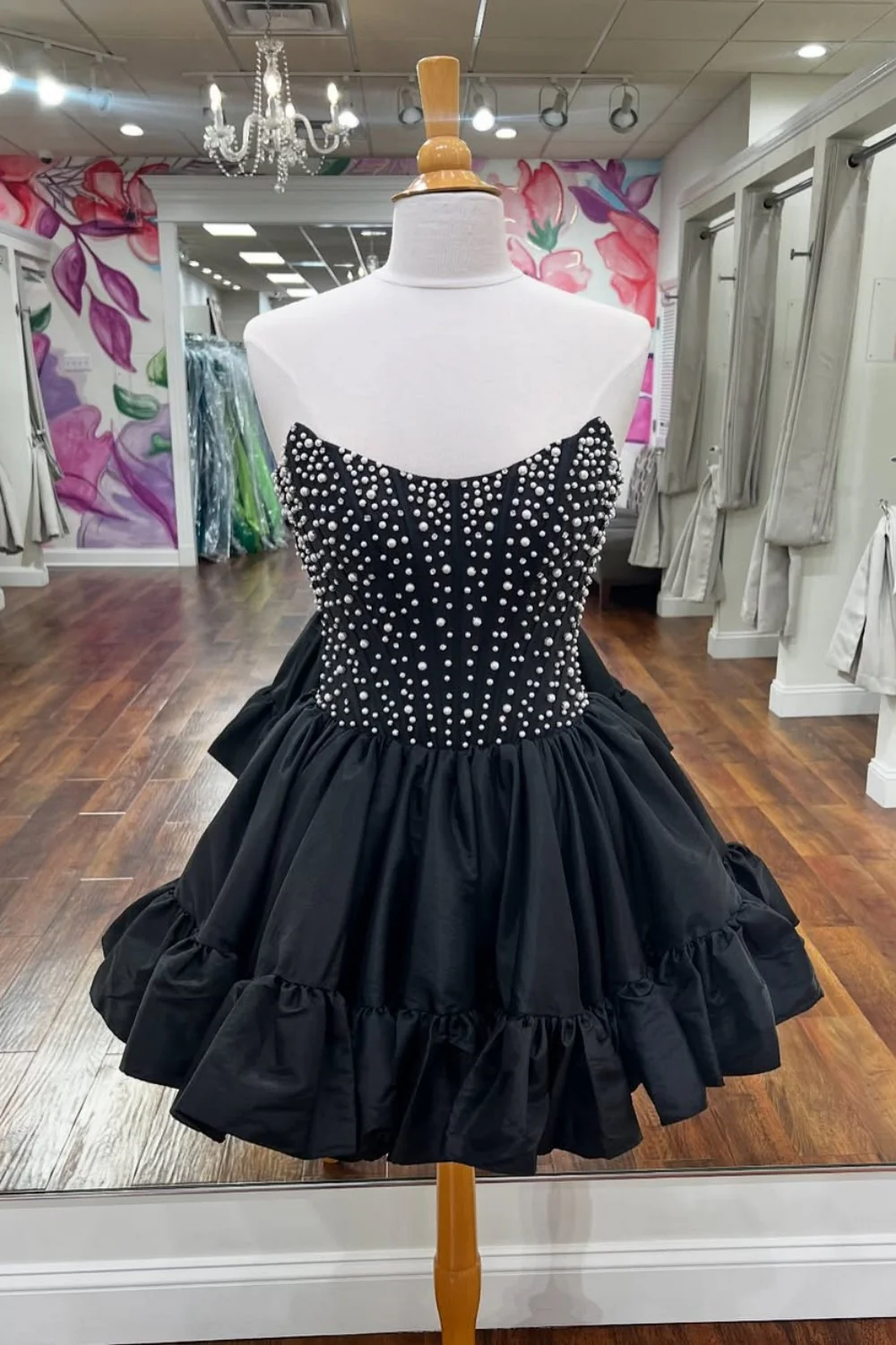 Sweet Pink A-Line Strapless Short Satin Homecoming Dress with Pearls - Image 10