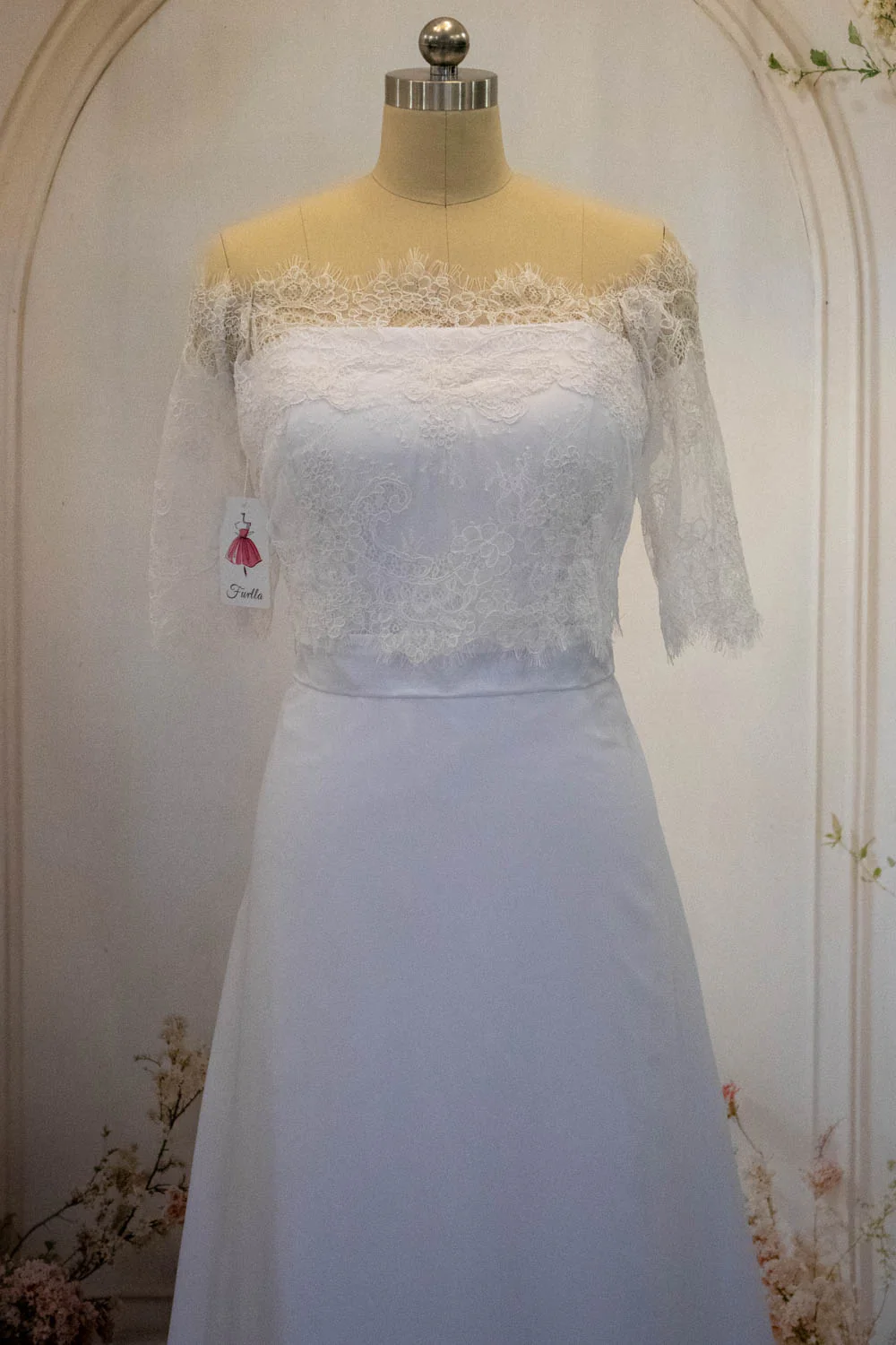 White Sheath Long Simple Satin Wedding Dress with Detachable Lace Shawl - Image 6
